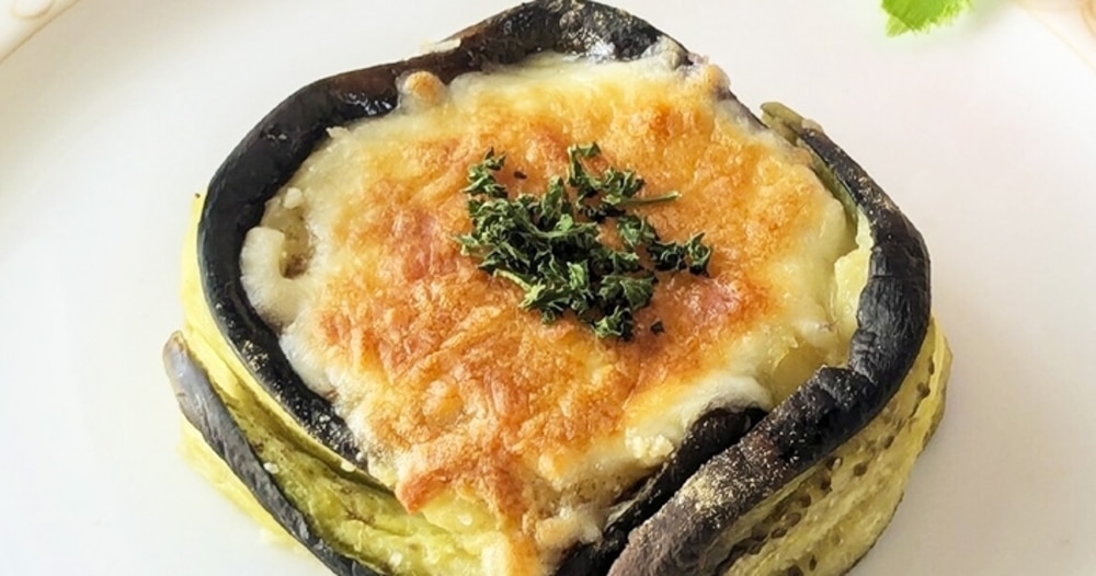 優秀レシピ(2)なすとポテトのお花グラタン